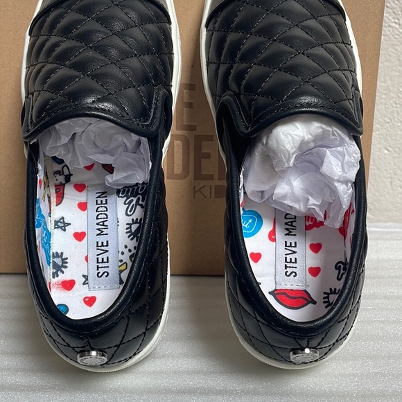 Steve Madden - Girls’ Slip On Sneakers - Picture 3 of 6